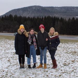 Meet your Posher, Maria